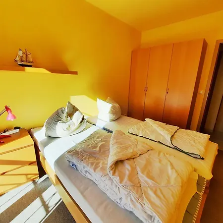 Lee 10 * Graal-Mueritz